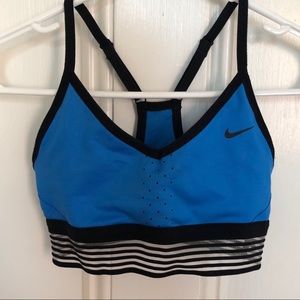 NIKE WOMANS SPORTS BRA